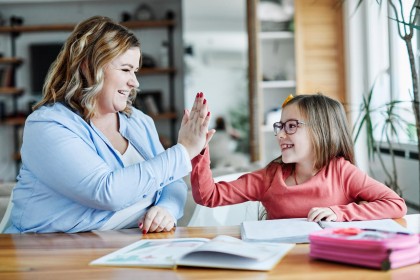 Consigli pratici per il tempo dei compiti: genitori e figli